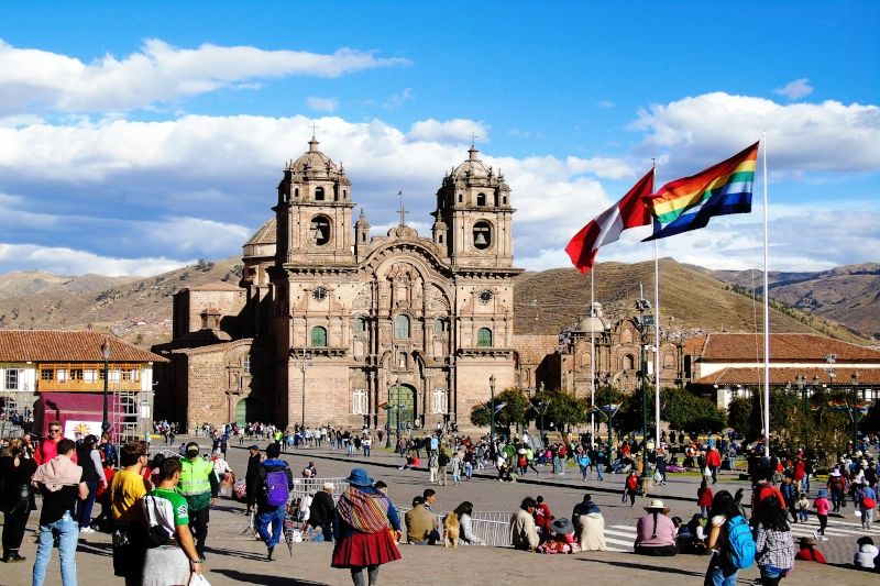 Rainbow Mountain and Machu Picchu