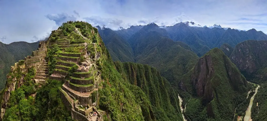 Huayna Picchu Panorama River Valley