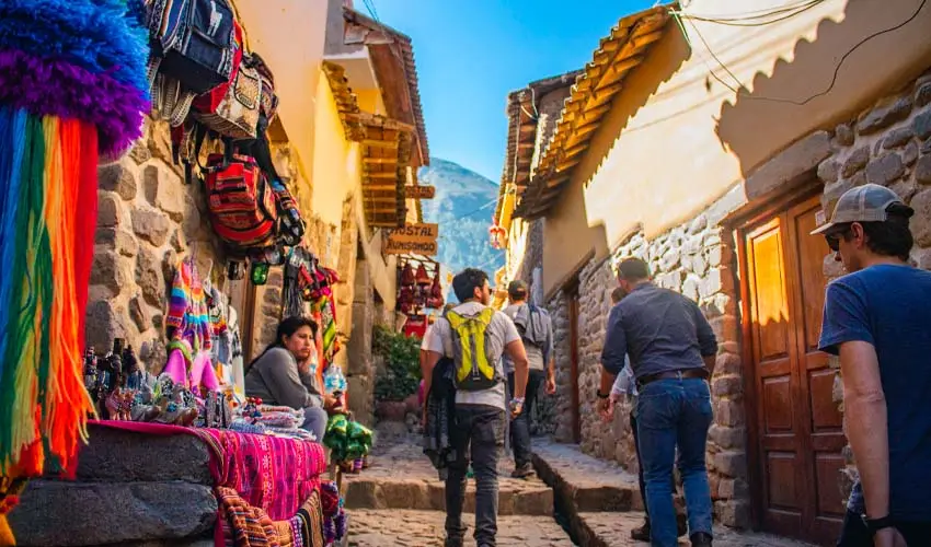 Ollantaytambo Market Alley Textiles