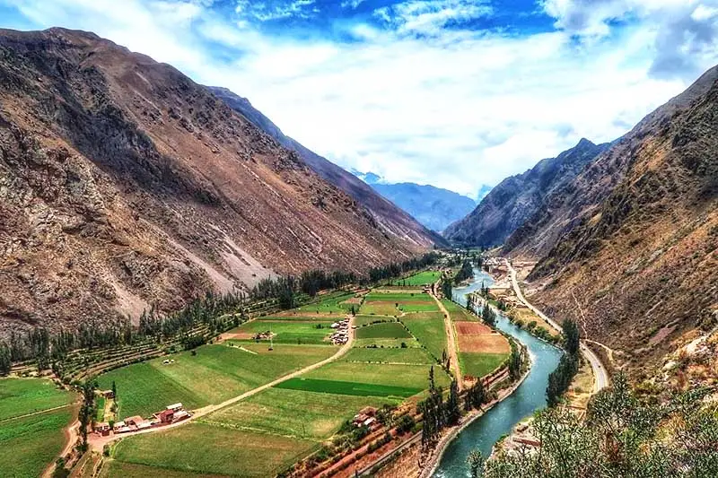 Explore Hidden Spots in the Sacred Valley Before Reaching Machu Picchu