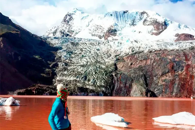 Ausangate Red Lagoon Glacier